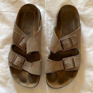 Birkenstock Arizona suede sandal
